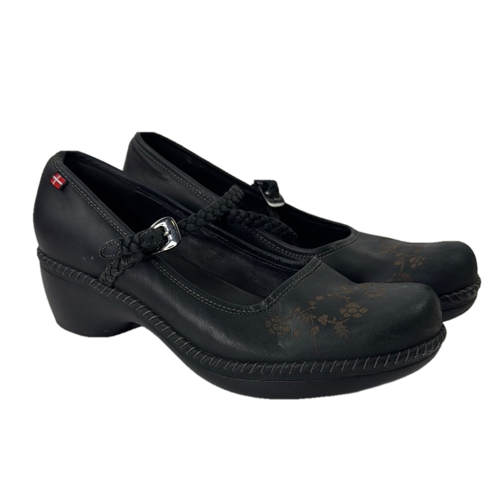 Ecco Women's Black Leather Mary Jane Shoes with Floral Stamping